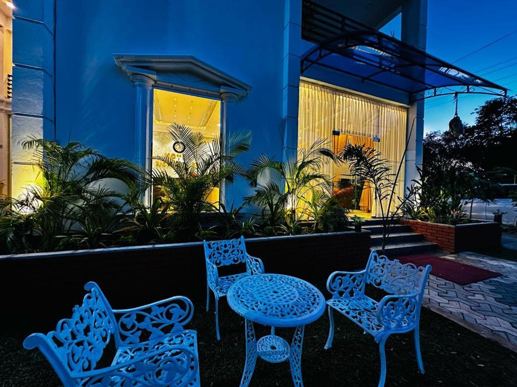 Hotel Northway Vavuniya Kültér fotó