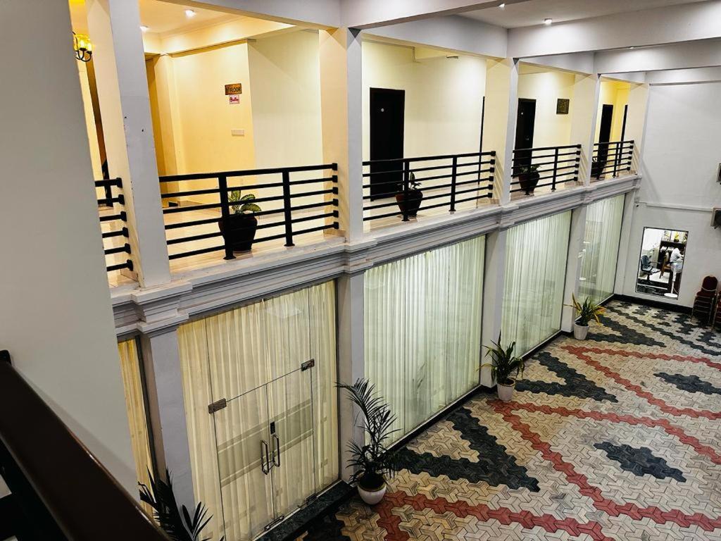 Hotel Northway Vavuniya Kültér fotó
