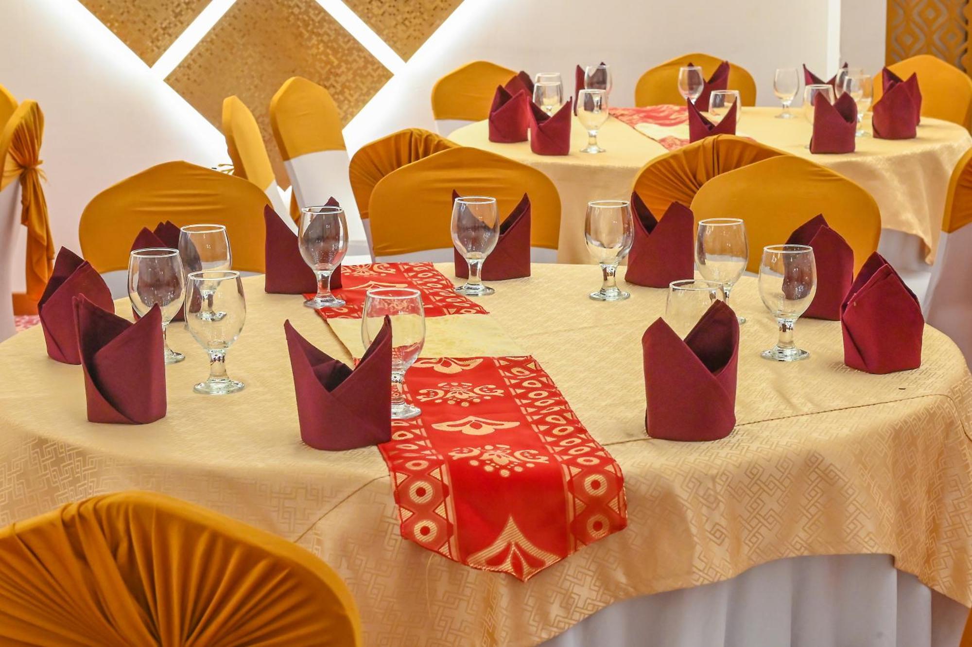 Hotel Northway Vavuniya Kültér fotó